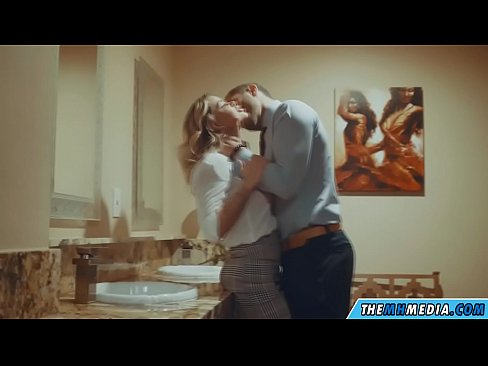 ❤️ Döşlü sarışın sizi ictimai tualetdə aldatdıqda ❤ Porn video az.javdoe.top ️❤